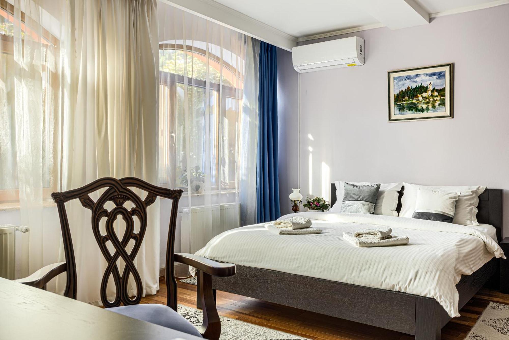 Aparthotel La Conac Arad Exteriér fotografie